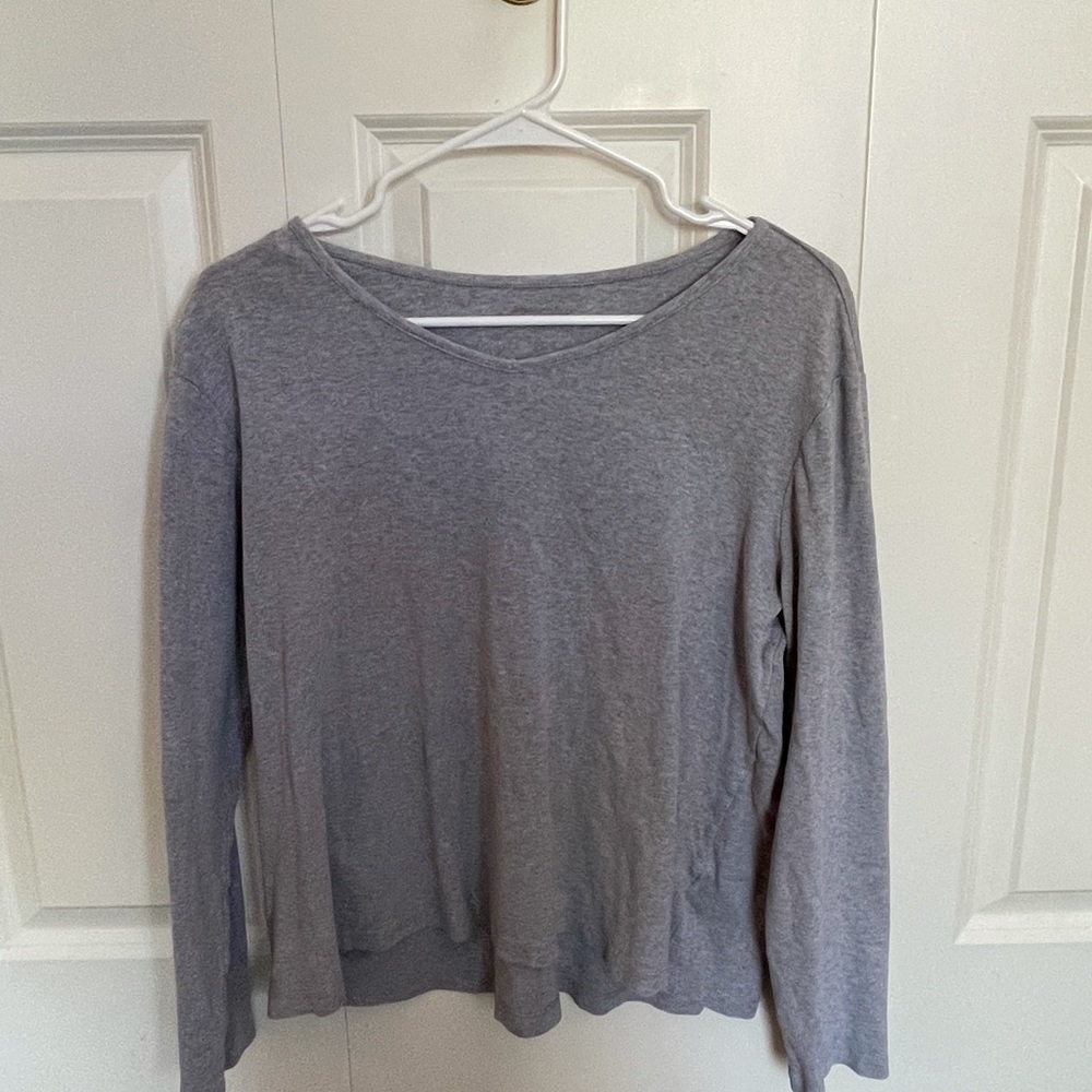 CASUAL GREY LONG SLEEVE!